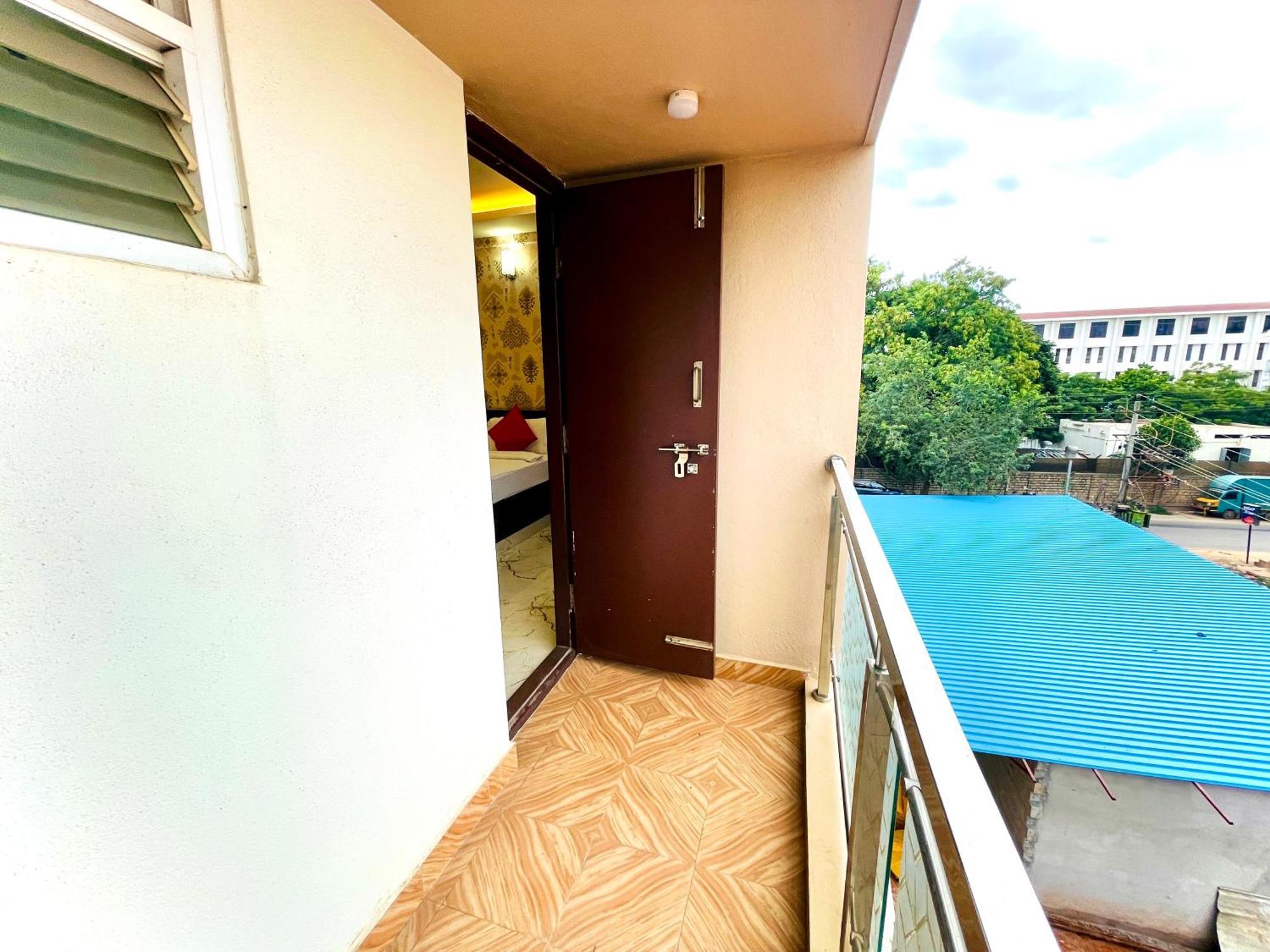 Yelahanka Aura By Agira Hotels מראה חיצוני תמונה