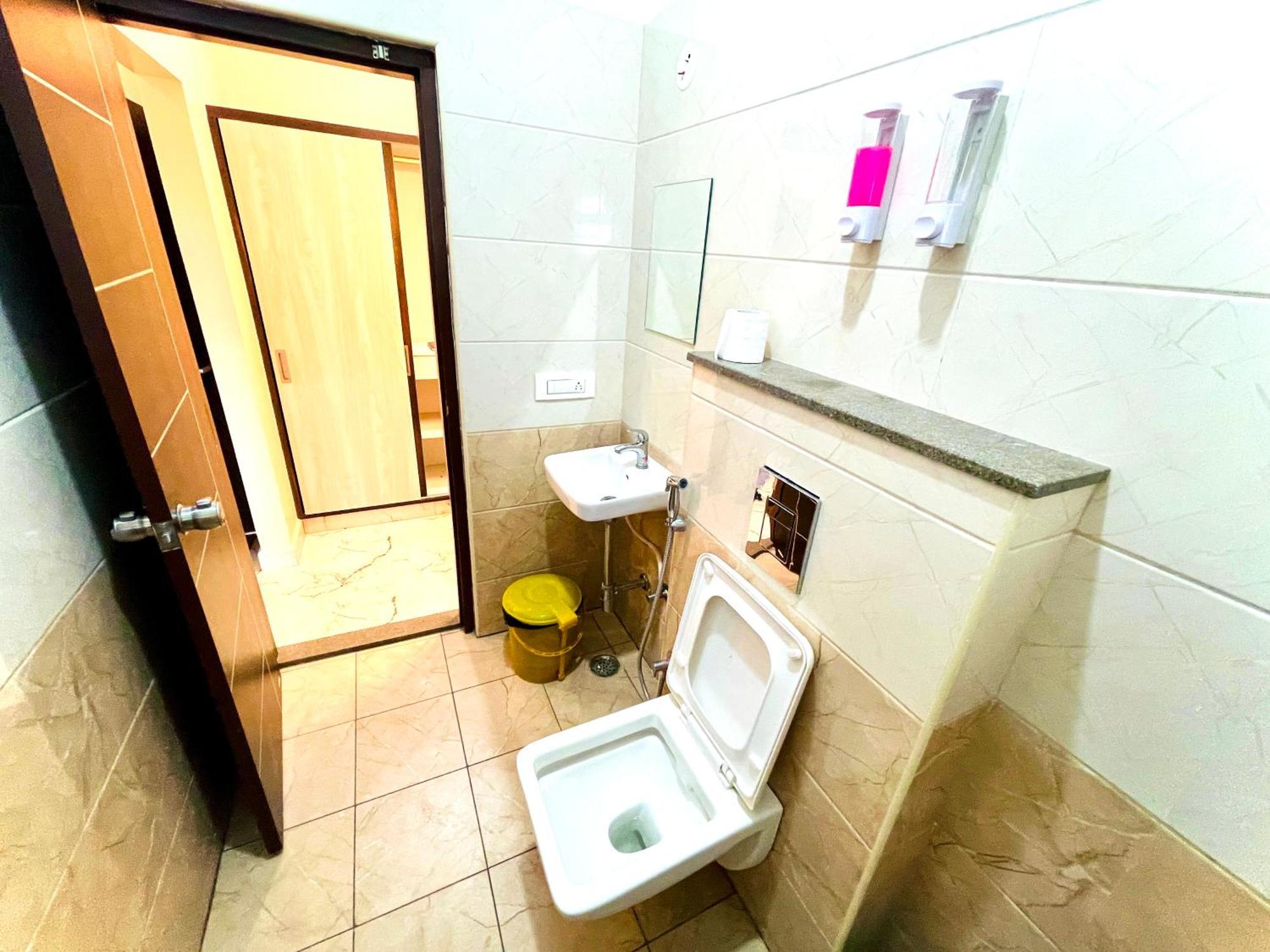Yelahanka Aura By Agira Hotels מראה חיצוני תמונה